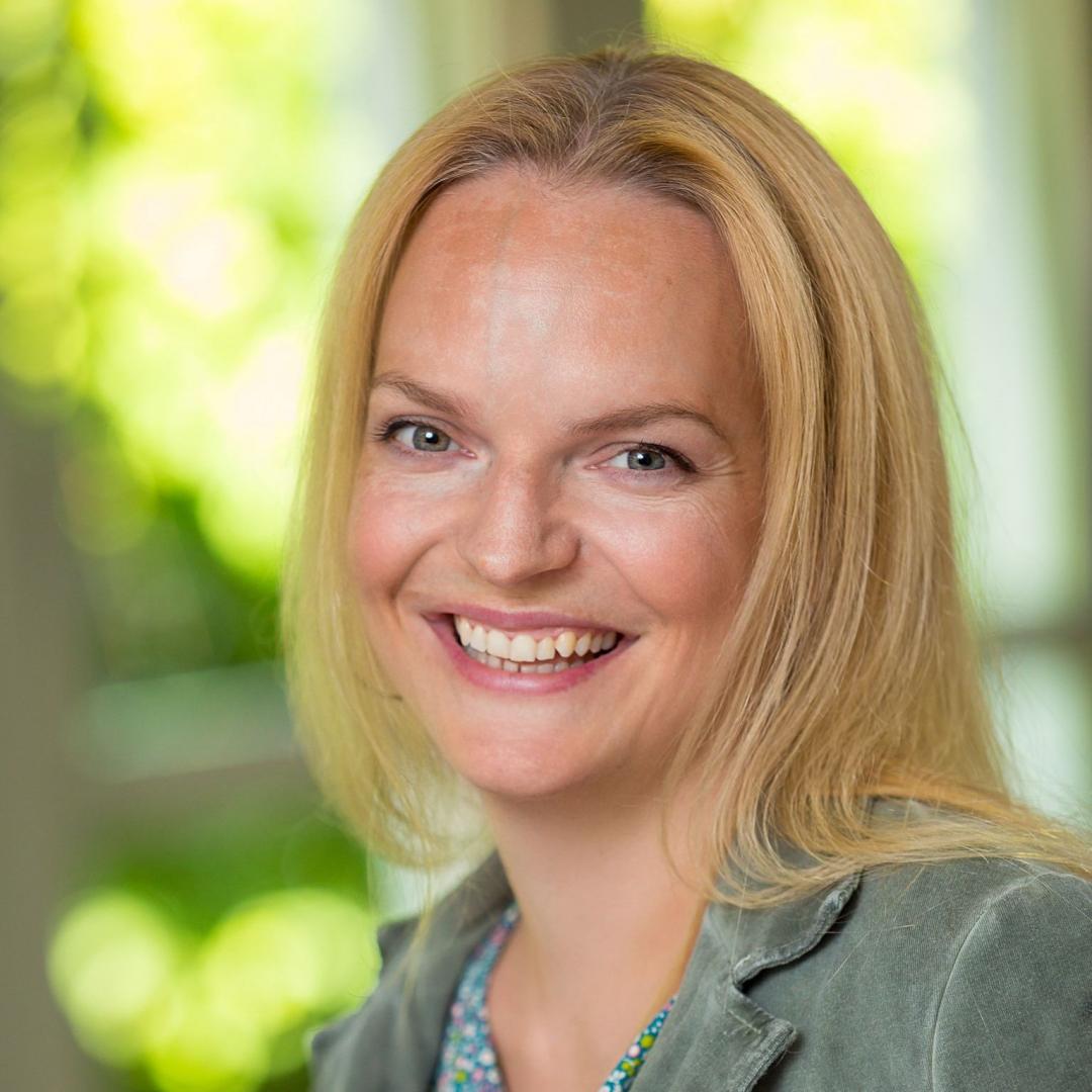 Mag. Melanie Groß