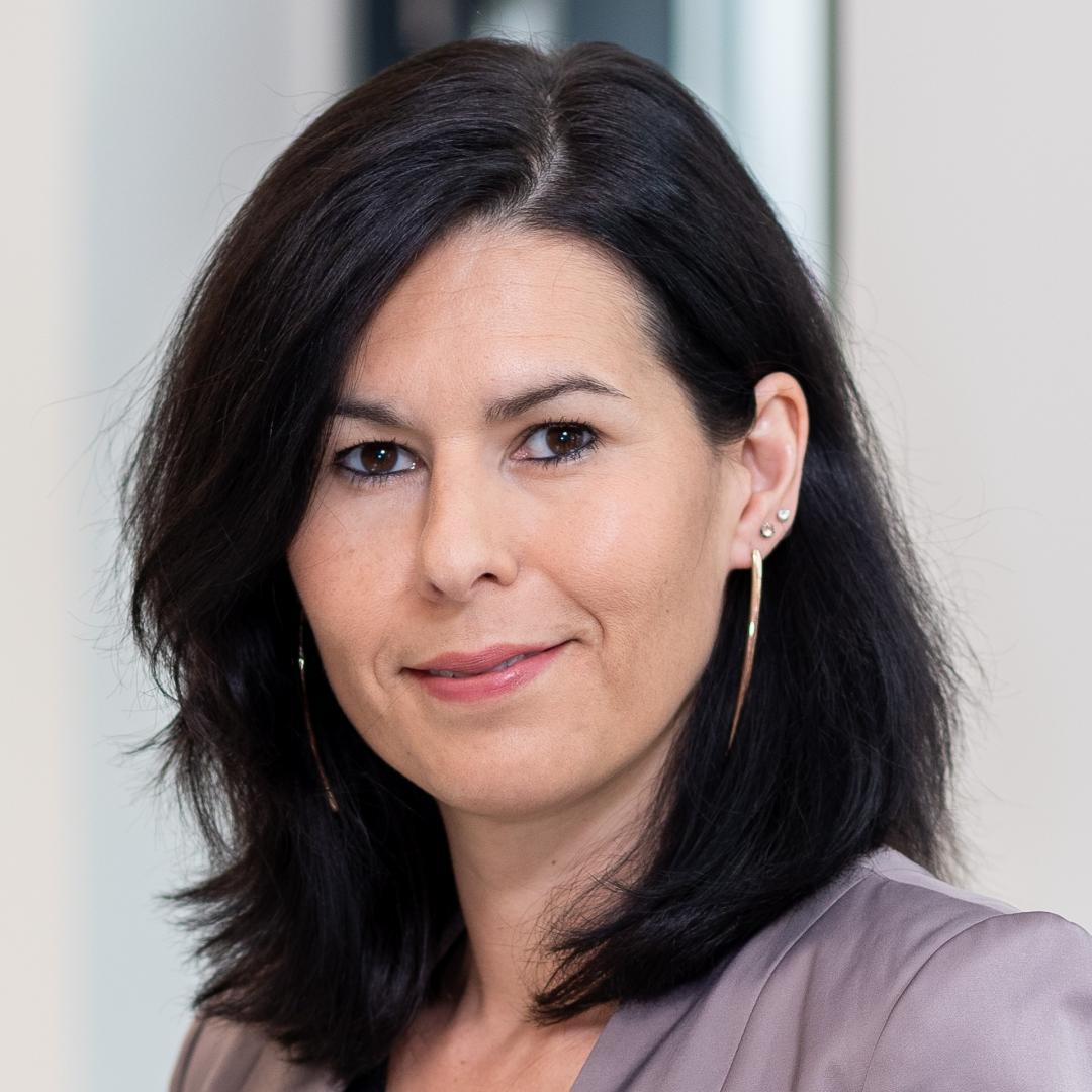 Dr. Elisabeth Springler
